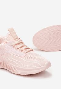 Born2be - Różowe Buty Sportowe Thalousa. Nosek buta: okrągły. Zapięcie: bez zapięcia. Kolor: różowy. Materiał: materiał, guma. Szerokość cholewki: normalna #5