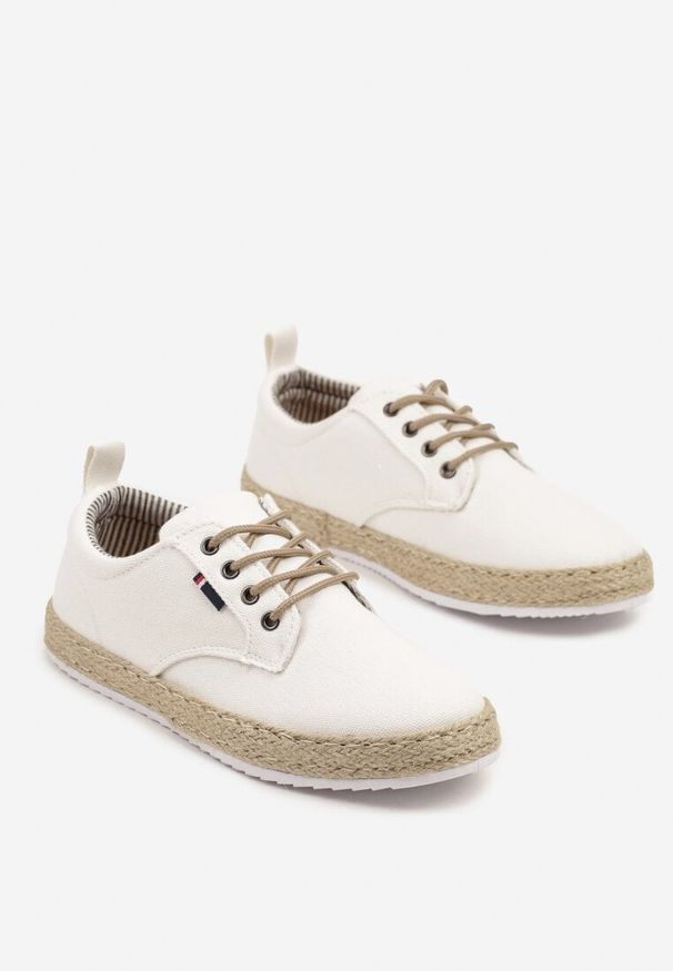 Born2be - Białe Półbuty Tenisówki Ozdobione Plecionką Sarivira. Kolor: biały. Wzór: aplikacja. Styl: elegancki, klasyczny