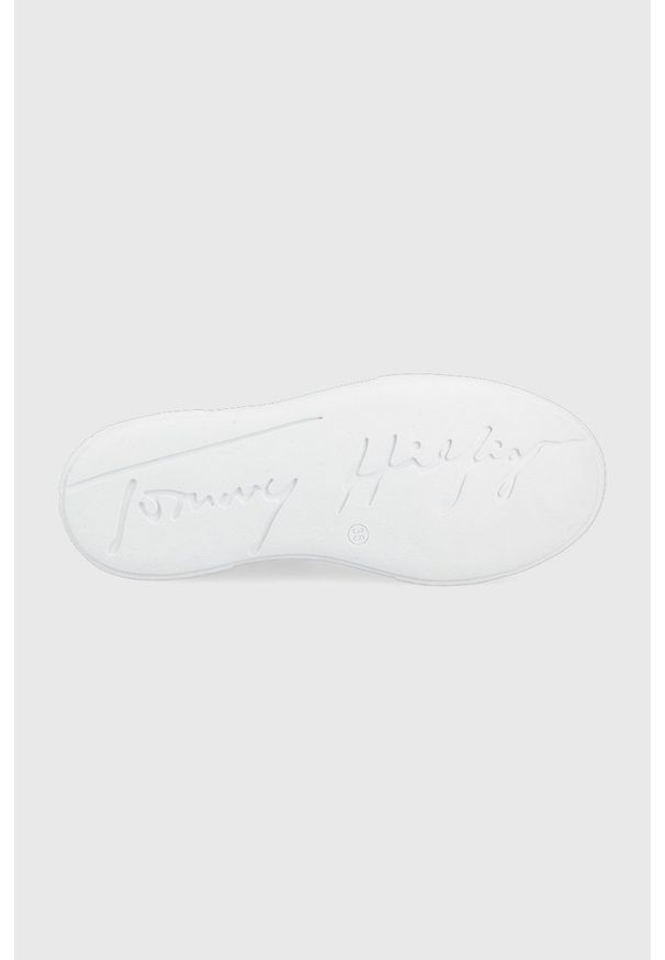 TOMMY HILFIGER - Tommy Hilfiger sneakersy dziecięce kolor złoty. Nosek buta: okrągły. Zapięcie: rzepy. Kolor: złoty. Materiał: poliester, guma