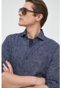 BOSS koszula męska kolor granatowy regular z kołnierzykiem włoskim. Okazja: na co dzień. Typ kołnierza: kołnierzyk włoski. Kolor: niebieski. Materiał: materiał. Styl: casual #2