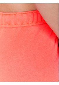 MMC STUDIO - MMC Studio Spodnie dresowe Dora Różowy Relaxed Fit. Kolor: różowy. Materiał: bawełna