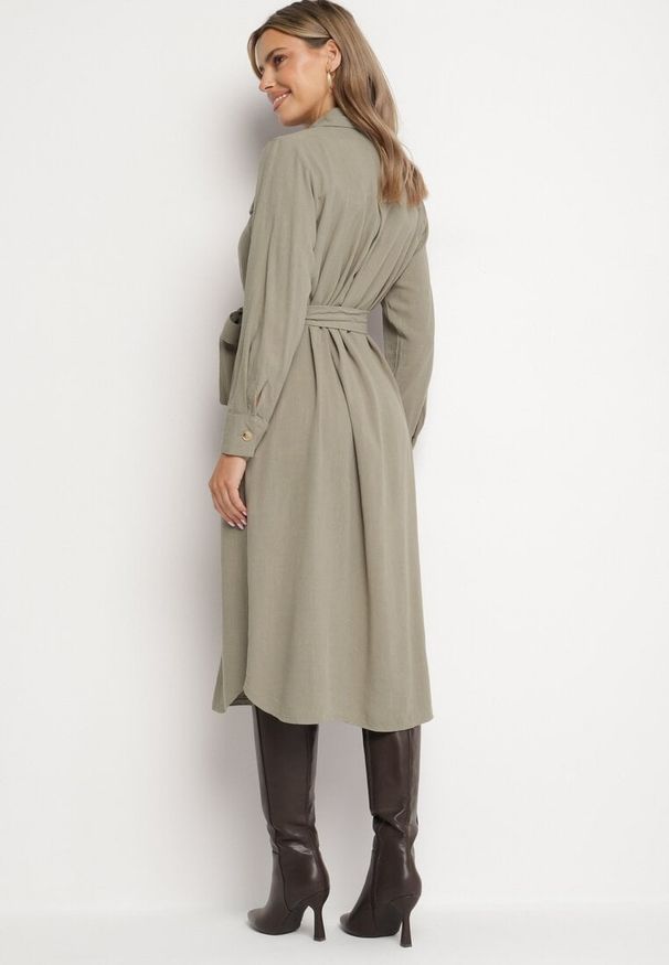 Born2be - Zielona Bawełniana Sukienka Koszulowa z Wiązanym Paskiem Zintrona. Okazja: na co dzień. Kolor: zielony. Materiał: bawełna. Typ sukienki: koszulowe. Styl: casual