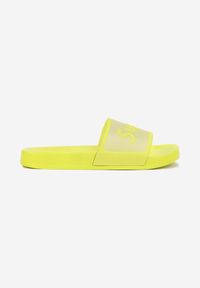 Born2be - Żółte Klapki Ioteia. Okazja: na plażę. Nosek buta: okrągły. Kolor: żółty. Materiał: guma. Wzór: aplikacja, nadruk. Sezon: lato. Styl: wakacyjny #5