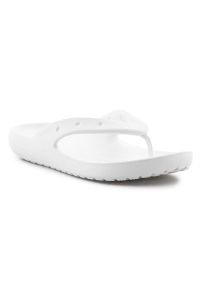 Japonki Crocs Classic Flip V2 209402-100 białe. Okazja: na spacer. Kolor: biały. Materiał: materiał. Sezon: lato. Styl: elegancki, wakacyjny