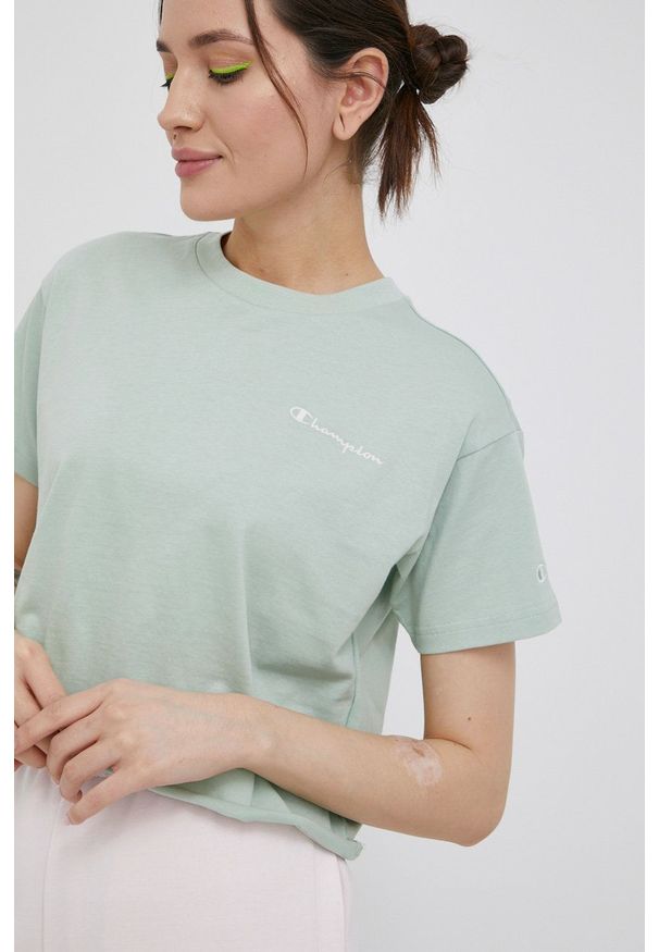 Champion t-shirt bawełniany 115066 kolor zielony. Kolor: zielony. Materiał: bawełna. Długość rękawa: krótki rękaw. Długość: krótkie. Wzór: aplikacja
