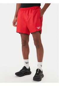 Reebok Szorty sportowe Best RK25557CCM Czerwony Regular Fit. Kolor: czerwony. Materiał: syntetyk. Styl: sportowy #1