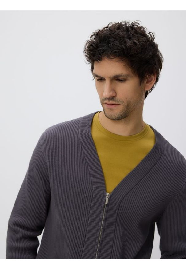 Reserved - Rozpinany kardigan - szary. Kolor: szary. Materiał: bawełna, dzianina