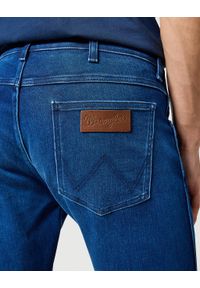 Wrangler - WRANGLER BRYSON MĘSKIE SPODNIE JEANSOWE JEANSY DŻUNSY BLUE JAM 112356814 W14X008801