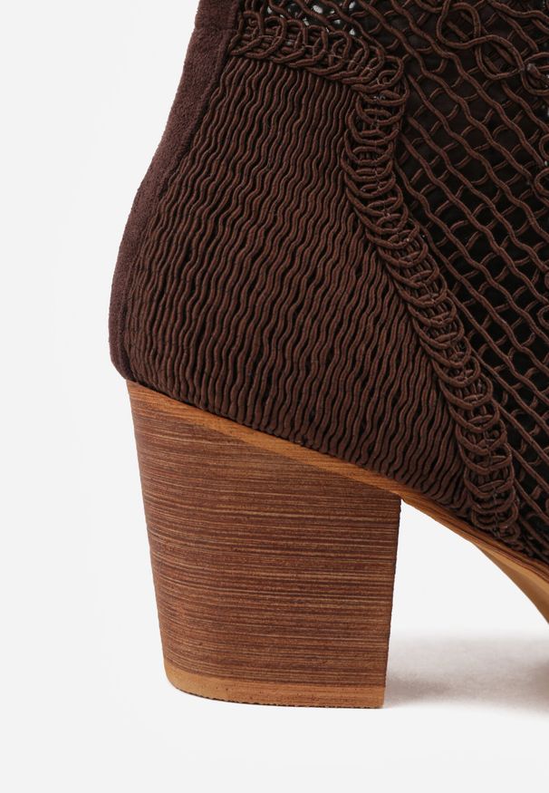 Born2be - Brązowe Botki Kowbojki VICES na Stożku z Ażurową Cholewką Azivessa. Okazja: na co dzień. Kolor: brązowy. Materiał: jeans. Szerokość cholewki: normalna. Wzór: ażurowy. Sezon: wiosna. Obcas: na stożku. Styl: boho, klasyczny, casual