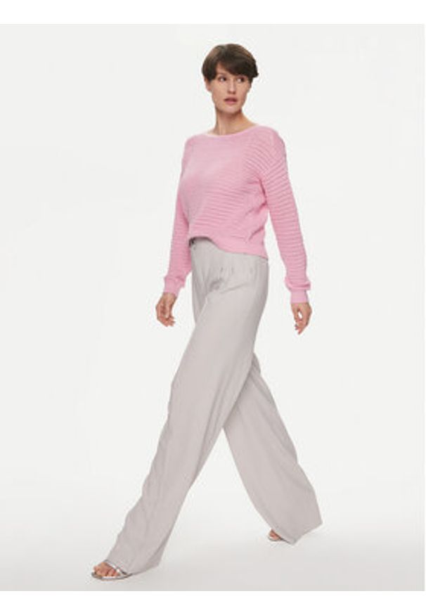 Vila Sweter Bellisina 14089578 Różowy Regular Fit. Kolor: różowy. Materiał: bawełna