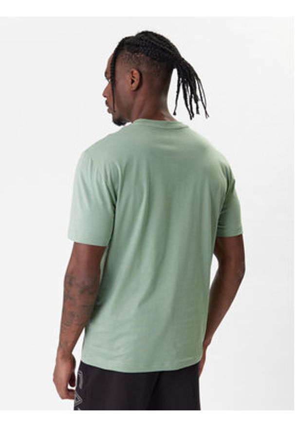 EA7 Emporio Armani T-Shirt 7M001307 AF10375 U7243 Zielony Regular Fit. Kolor: zielony. Materiał: bawełna