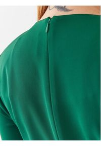 Silvian Heach Sukienka codzienna GPA23135VE Zielony Regular Fit. Okazja: na co dzień. Kolor: zielony. Materiał: syntetyk. Typ sukienki: proste. Styl: casual