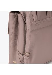 Wittchen - Damski plecak z ekoskóry dwukomorowy beżowy. Kolor: beżowy. Materiał: skóra ekologiczna. Styl: elegancki #2