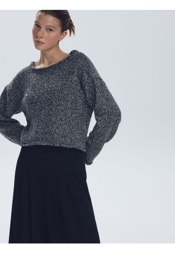 Reserved - Sweter z wiązaniem na plecach - ciemnoszary. Kolor: szary. Materiał: dzianina