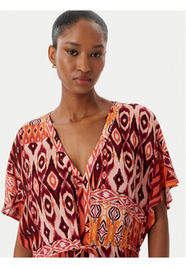 Vero Moda Sukienka codzienna Menny 10303701 Pomarańczowy Regular Fit. Okazja: na co dzień. Kolor: pomarańczowy. Materiał: wiskoza. Typ sukienki: proste. Styl: casual