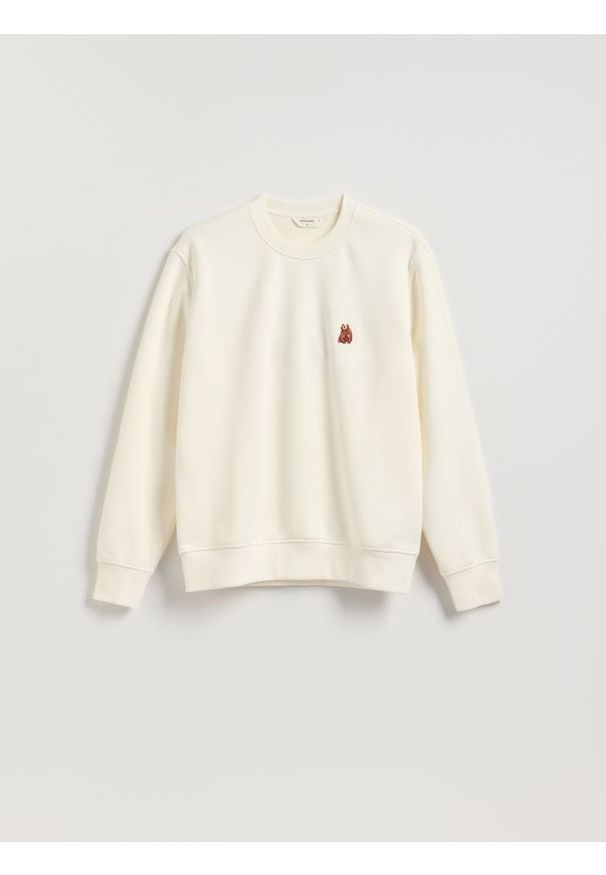 Reserved - Bluza z haftem - złamana biel. Materiał: dzianina, bawełna. Wzór: haft