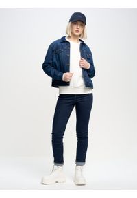 Big-Star - Bluza damska z aplikacją biała Oneidea 100. Kolor: biały. Materiał: bawełna, materiał, jeans, denim, dresówka, dzianina. Wzór: aplikacja #4