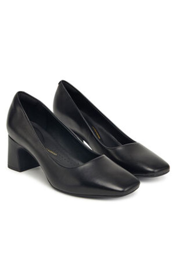 Clarks Czółenka Fernie Court 26183032 Czarny. Kolor: czarny. Materiał: skóra