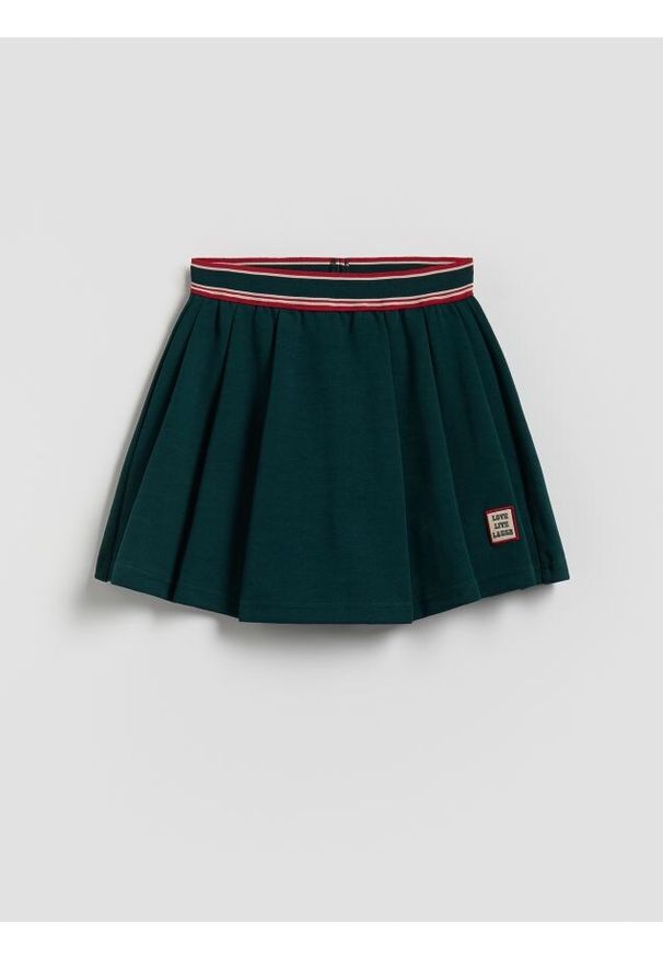 Reserved - Gładkie spódnico-szorty - morski. Kolor: morski. Materiał: tkanina. Wzór: gładki