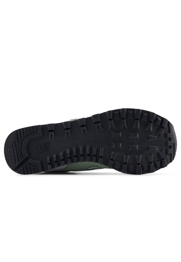 Buty damskie New Balance WL515MGG – zielone. Okazja: na co dzień. Kolor: zielony. Materiał: skóra, guma, zamsz, materiał, syntetyk. Szerokość cholewki: normalna. Wzór: nadruk, motyw zwierzęcy