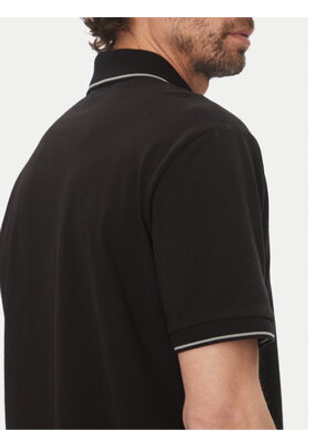 Armani Exchange Polo XM000489 AF13026 UC001 Czarny Regular Fit. Typ kołnierza: polo. Kolor: czarny. Materiał: bawełna