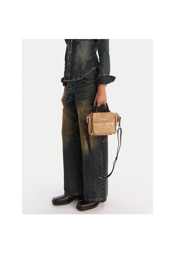 MARC JACOBS - Torebka Marc Jacobs. Kolor: brązowy