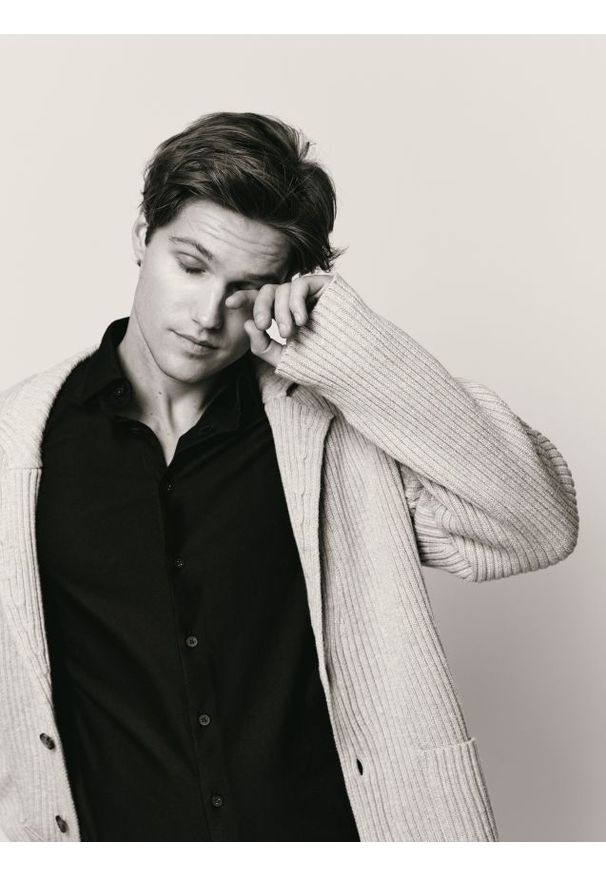 Reserved - Koszula slim fit z bawełną - czarny. Kolor: czarny. Materiał: bawełna