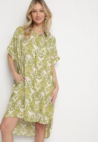 Born2be - Ciemnozielona Pudełkowa Sukienka Koszulowa z Wiskozy w Ornamentalny Print Vanisse. Okazja: na co dzień. Kolor: zielony. Materiał: wiskoza. Długość rękawa: krótki rękaw. Wzór: nadruk. Sezon: wiosna, lato. Typ sukienki: koszulowe. Styl: casual #1