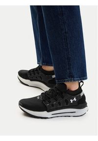 Under Armour Sneakersy UA Phantom X 6007183 001 Czarny. Kolor: czarny. Materiał: materiał #5