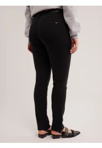 Big-Star - Jeansy damskie czarne Katrina 915. Okazja: do domu, na co dzień. Kolor: czarny. Styl: casual, klasyczny, sportowy #3