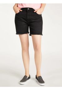 Lee - DAMSKIE SZORTY JEANSOWE LEE BOYFRIEND SHORT L37NCPOZ 112108081. Materiał: jeans