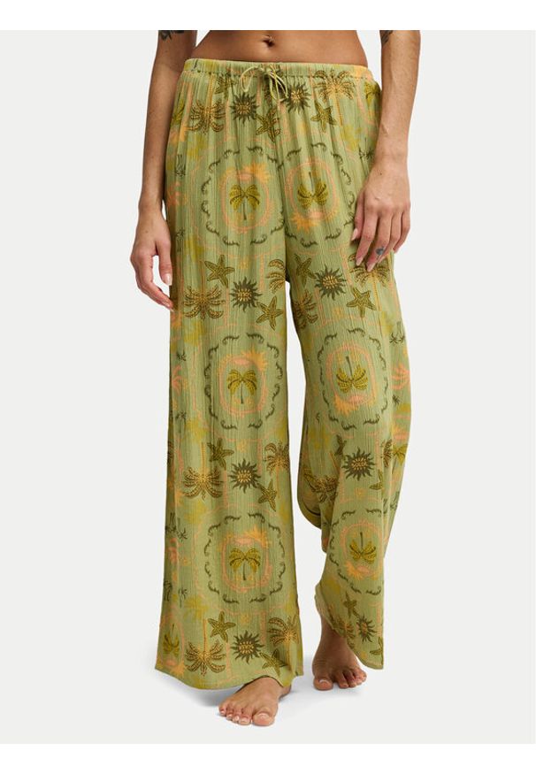 Billabong Spodnie materiałowe Beach Spirit EBJNP00141 Zielony Wide Leg. Kolor: zielony. Materiał: bawełna