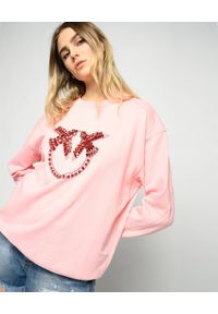 Pinko - PINKO - Różowa bluza z kryształami Nelly 2. Kolor: różowy, wielokolorowy, fioletowy. Materiał: jeans, bawełna. Długość rękawa: długi rękaw. Długość: długie. Wzór: aplikacja. Styl: glamour #5