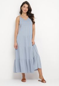 Born2be - Jasnoniebieska Sukienka z Bawełnianej Tkaniny z Wiązanymi Ramiączkami Esthenis. Okazja: na co dzień. Typ kołnierza: dekolt w kształcie V. Kolor: niebieski. Materiał: tkanina, bawełna. Długość rękawa: na ramiączkach. Sezon: lato. Typ sukienki: proste. Styl: casual, klasyczny #1