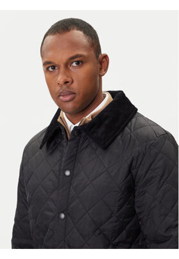 Barbour Kurtka przejściowa MQU0001BK91 Czarny Regular Fit. Kolor: czarny. Materiał: syntetyk