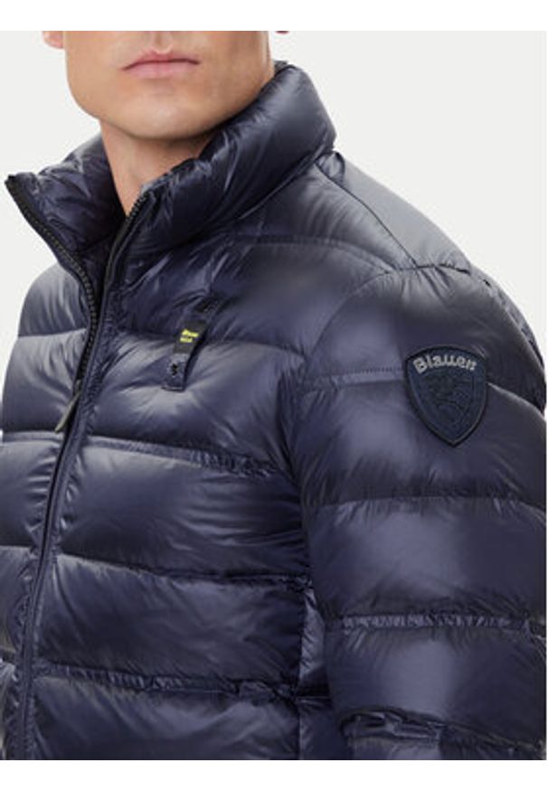 Blauer Kurtka puchowa 25WBLUC03090 Granatowy Regular Fit. Kolor: niebieski. Materiał: syntetyk