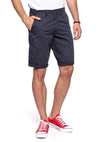 Wrangler - KRÓTKIE SPODENKI WRANGLER CHINO SHORTS NAVY W14MLL49I. Długość: krótkie. Styl: klasyczny #9