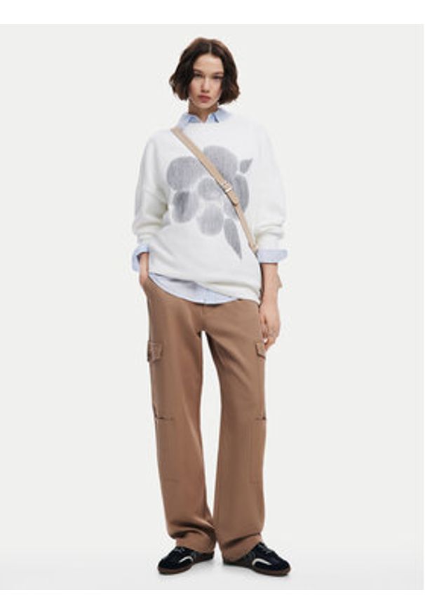 Desigual Bluza Flores 24WWSK33 Écru Regular Fit. Materiał: bawełna
