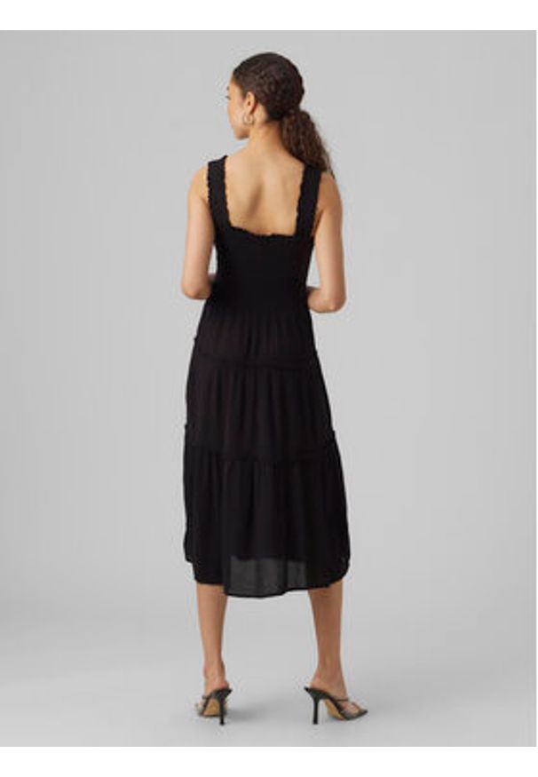 Vero Moda Sukienka letnia Menny 10282481 Czarny Regular Fit. Kolor: czarny. Materiał: wiskoza. Sezon: lato