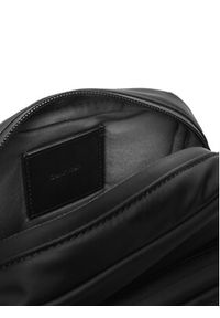 Calvin Klein Saszetka Puffer Utility Reporter LV04D3200G Czarny. Kolor: czarny. Materiał: materiał #6