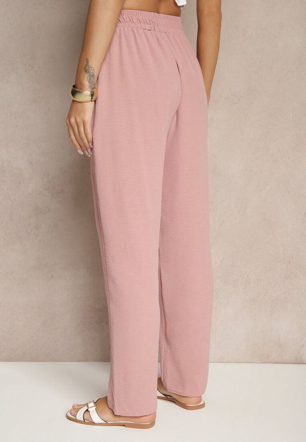 Renee - Różowe Spodnie z Bawełną o Szerokim Kroju High Waist Fanelithia. Okazja: na co dzień. Stan: podwyższony. Kolor: różowy. Materiał: bawełna. Styl: casual