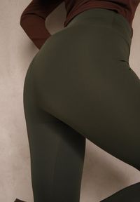 Renee - Ciemnozielone Legginsy Casual Regualr Waist Ralinsa. Okazja: na co dzień. Kolor: zielony. Styl: casual #3
