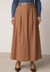 Born2be - Brązowa Wiskozowa Spódnica o Rozkloszowanym Kroju z Rozcięciem i Paskiem Jaelia. Okazja: na co dzień, na spotkanie biznesowe, do pracy. Kolor: brązowy. Materiał: wiskoza. Styl: casual, biznesowy, elegancki #4