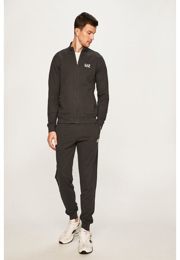 EA7 Emporio Armani - Dres. Kolor: niebieski. Materiał: dresówka. Wzór: gładki