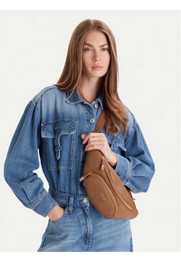 Liu Jo Saszetka nerka Esc M Bumbag AF5162 E0538 Beżowy. Kolor: beżowy. Materiał: skóra