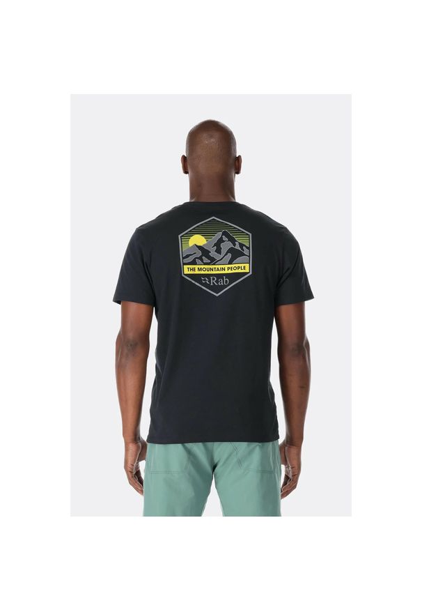 Koszulka bawełniana męska Rab Stance Mountain Peak Tee z krótkim rękawem. Kolor: czarny. Materiał: bawełna. Długość rękawa: krótki rękaw. Długość: krótkie