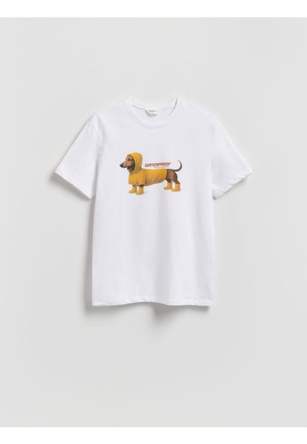 Reserved - T-shirt regular z nadrukiem - biały. Kolor: biały. Materiał: dzianina, bawełna. Wzór: nadruk