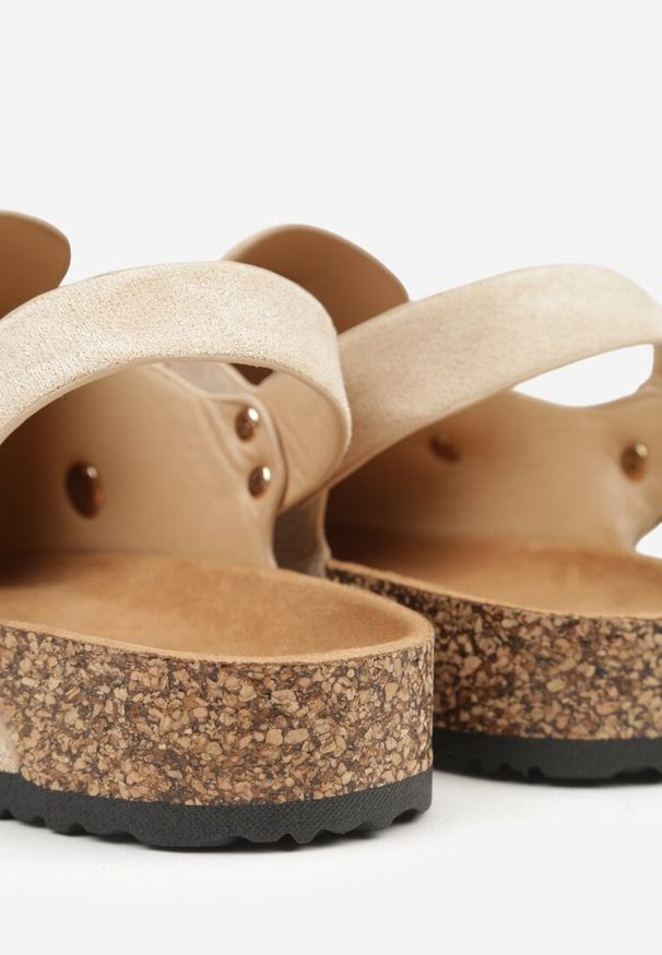 Renee - Beżowe Sandały Typu Chodaki z Klamrami Silvermore. Okazja: na co dzień. Zapięcie: klamry. Kolor: beżowy. Materiał: jeans. Styl: casual, street