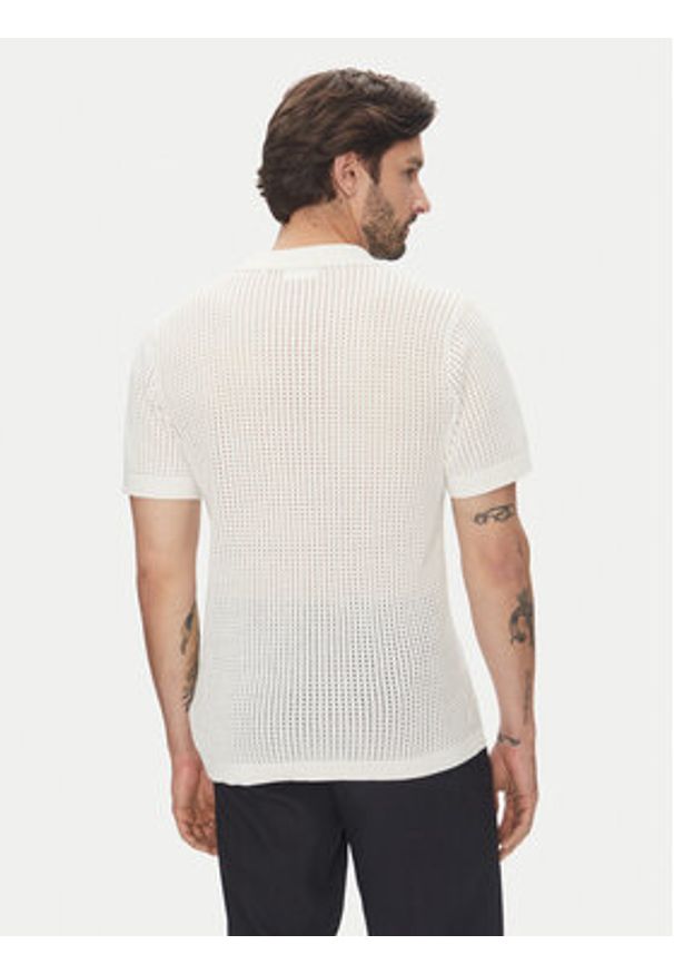 Lindbergh Polo 30-804126 Écru Relaxed Fit. Typ kołnierza: polo. Materiał: bawełna