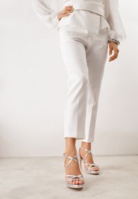 Renee - Srebrne Sandały VICES na Szpilce Ozdobione Geometrycznymi Paskami Nahmora. Okazja: na imprezę. Zapięcie: pasek. Kolor: srebrny. Wzór: aplikacja, geometria. Obcas: na szpilce. Styl: elegancki #1